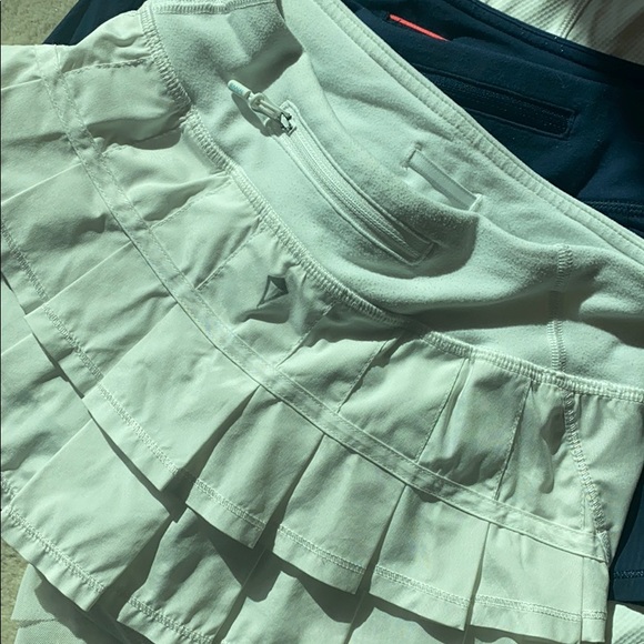 SOLD - Picture 3 of 5